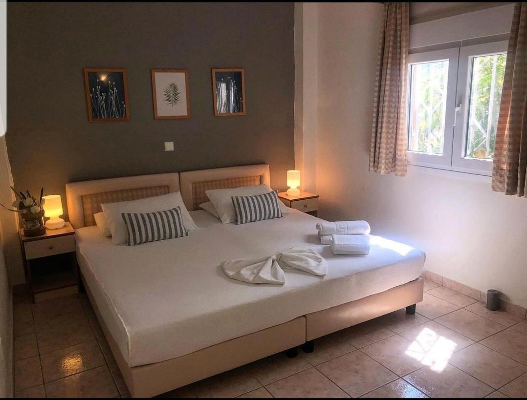 Deres Apartments Ханиоти Екстериор снимка